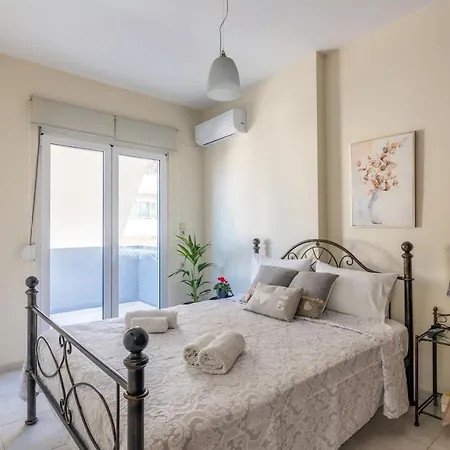 Bright & Modern Apt With View Heraklion (Crete) Exterior photo