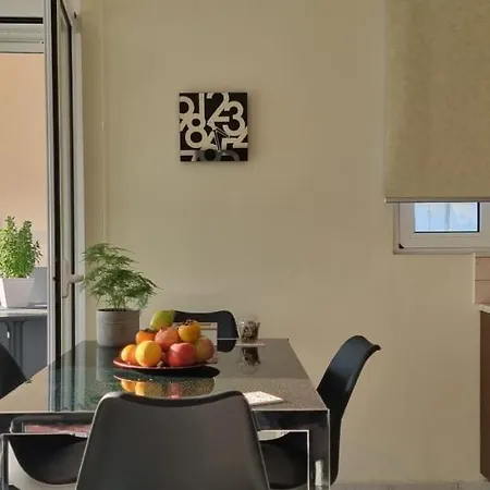 Bright & Modern Apt With View Heraklion (Crete) Exterior photo